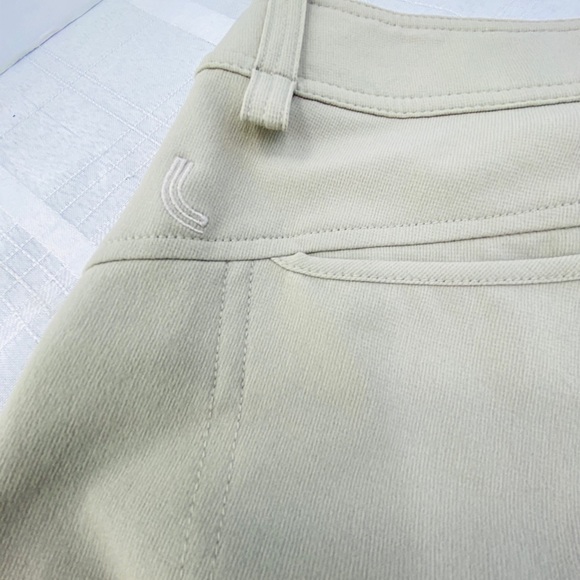 Lolë Explore Hiking Capri Pants Moisture Wicking Antibacterial Beige Size 6 NWT - Picture 7 of 10